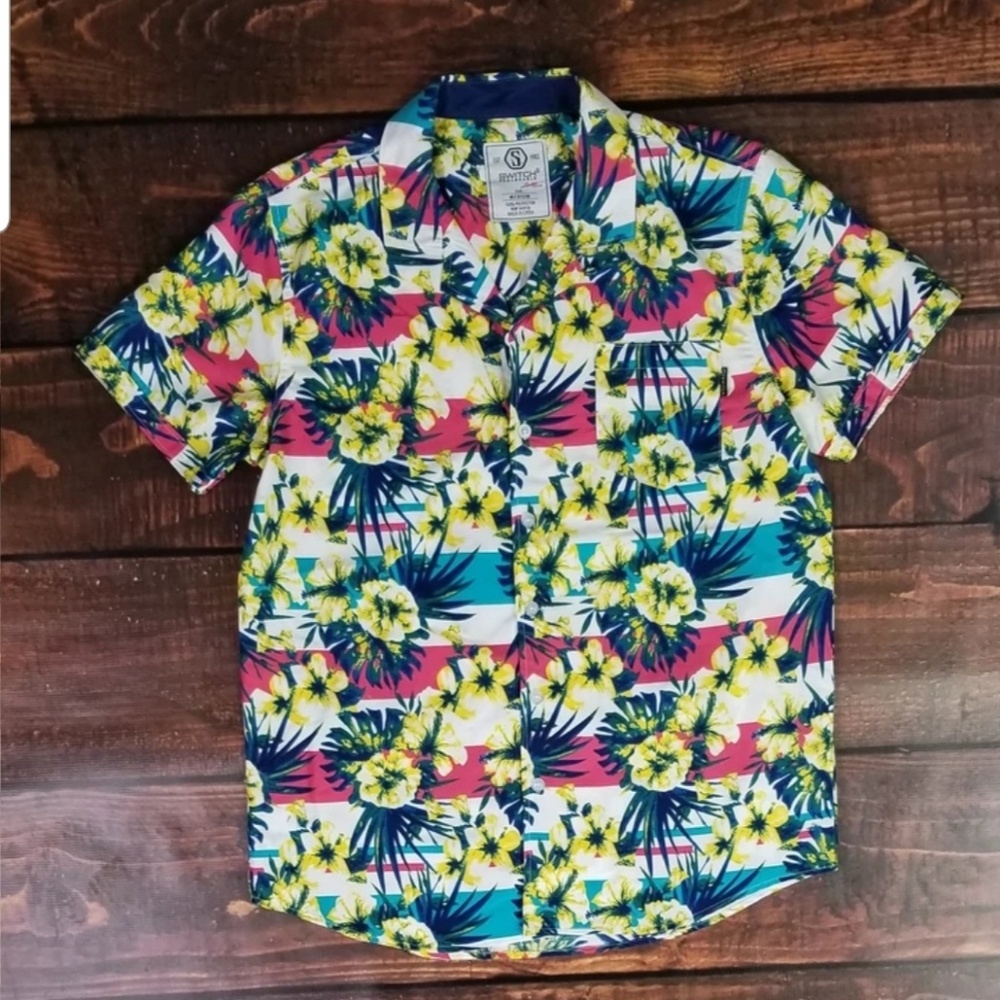 Men Foral Print Collar Shirt